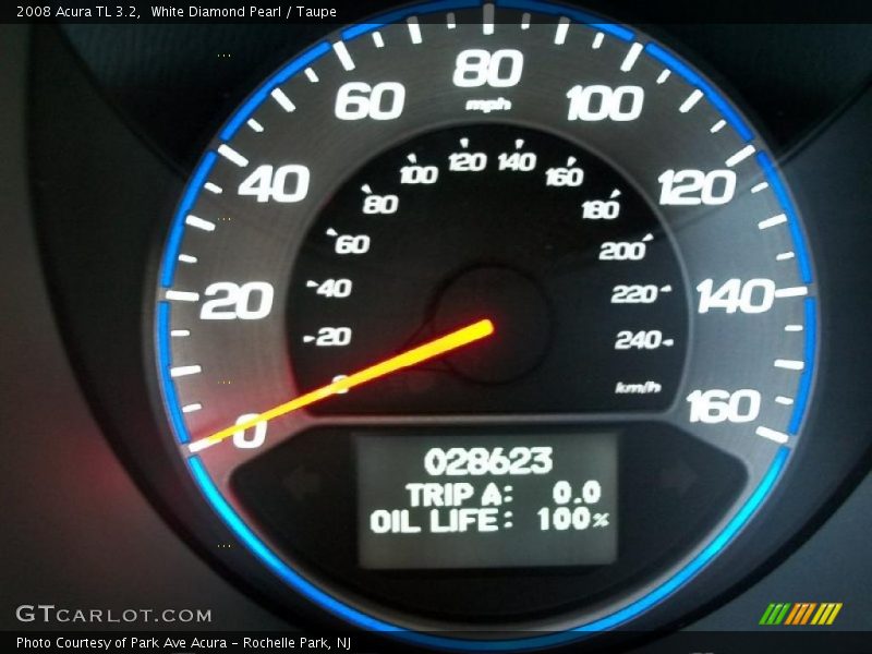 White Diamond Pearl / Taupe 2008 Acura TL 3.2