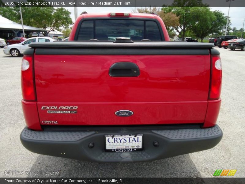 Red Fire / Medium Dark Flint 2005 Ford Explorer Sport Trac XLT 4x4