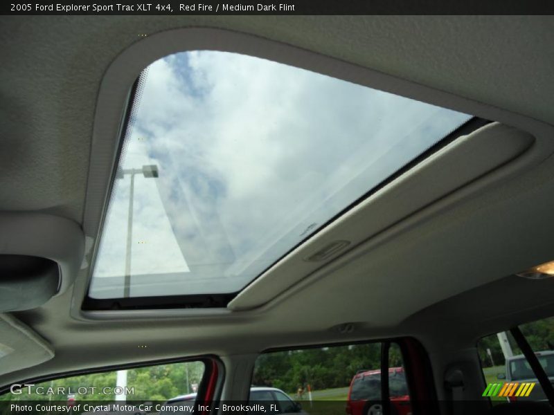 Red Fire / Medium Dark Flint 2005 Ford Explorer Sport Trac XLT 4x4