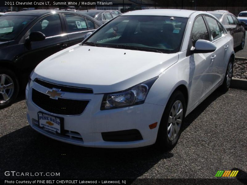 Summit White / Medium Titanium 2011 Chevrolet Cruze LT