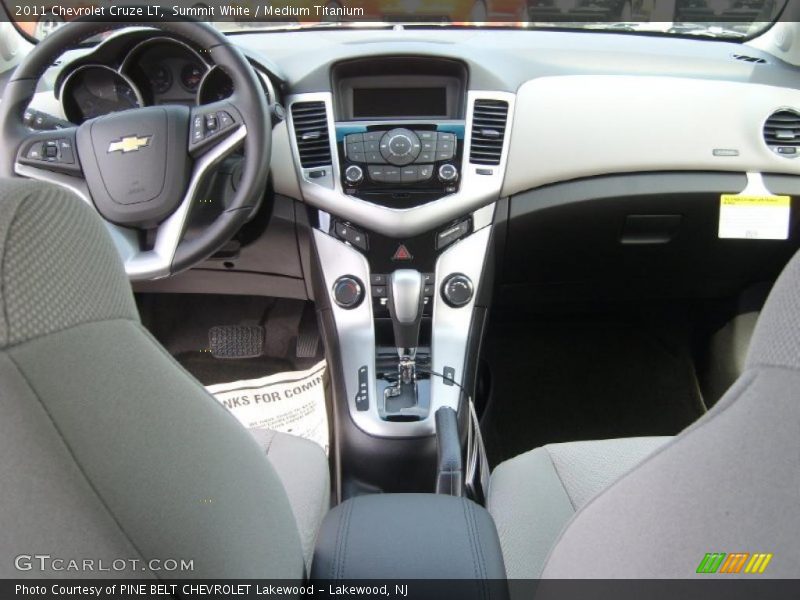 Summit White / Medium Titanium 2011 Chevrolet Cruze LT