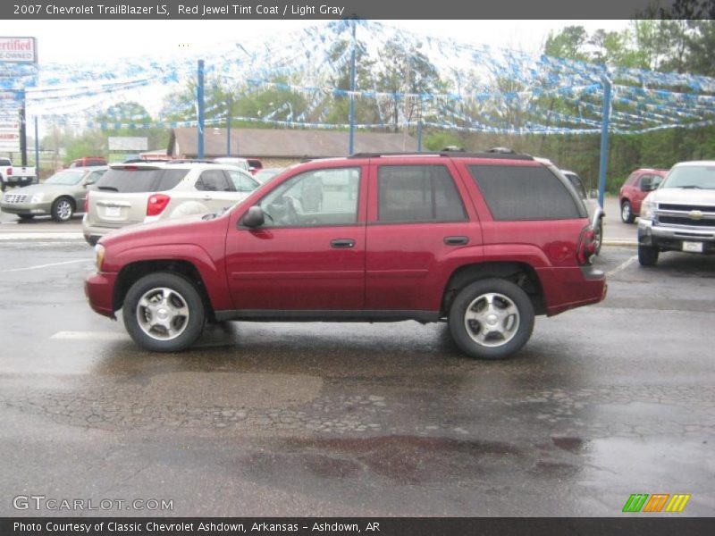 Red Jewel Tint Coat / Light Gray 2007 Chevrolet TrailBlazer LS
