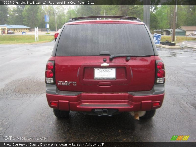 Red Jewel Tint Coat / Light Gray 2007 Chevrolet TrailBlazer LS