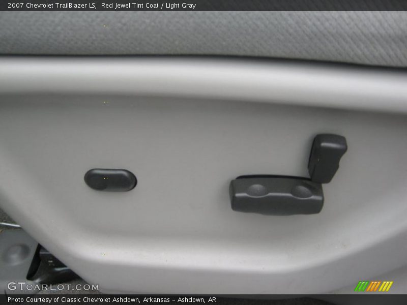 Red Jewel Tint Coat / Light Gray 2007 Chevrolet TrailBlazer LS