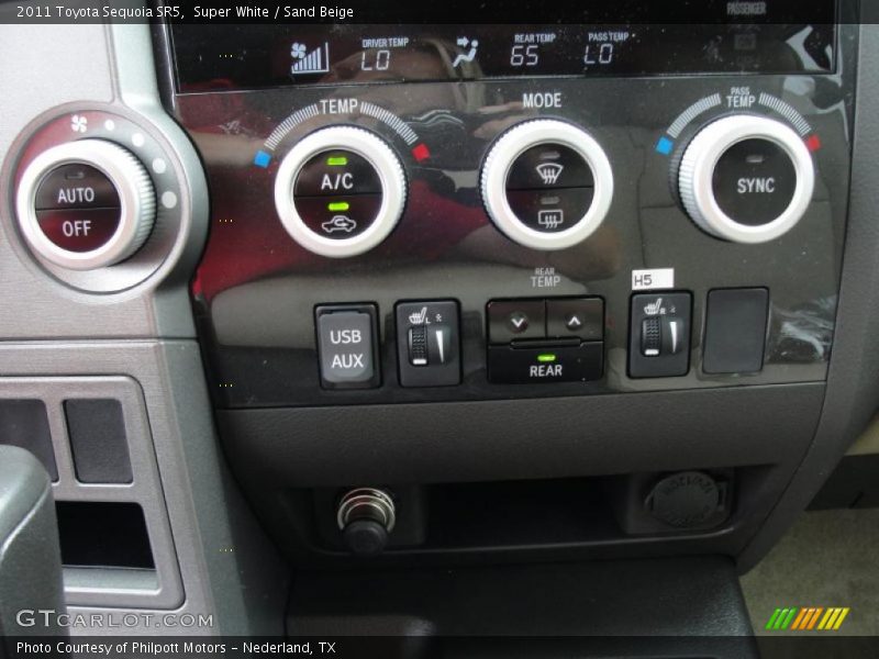 Super White / Sand Beige 2011 Toyota Sequoia SR5