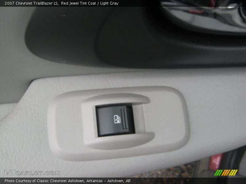 Red Jewel Tint Coat / Light Gray 2007 Chevrolet TrailBlazer LS