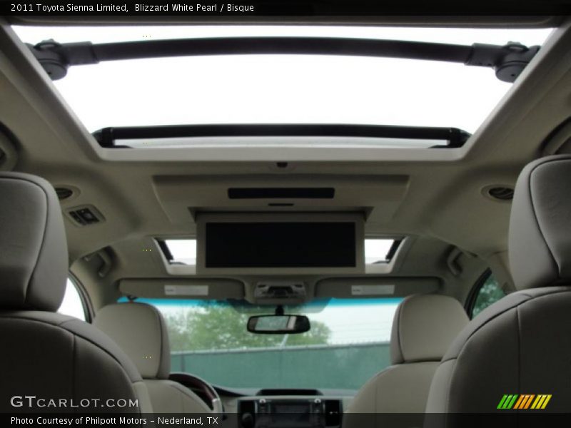 Blizzard White Pearl / Bisque 2011 Toyota Sienna Limited