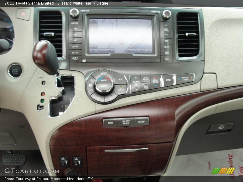 Blizzard White Pearl / Bisque 2011 Toyota Sienna Limited