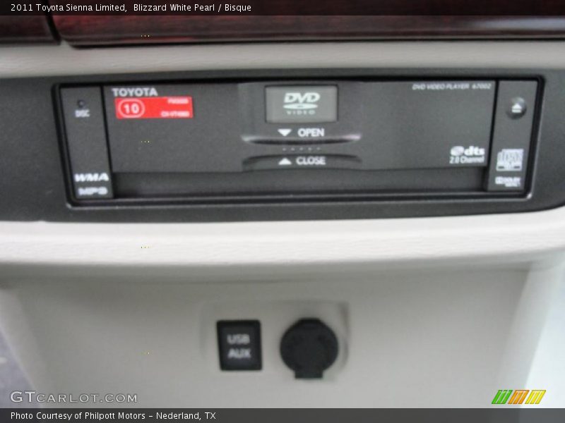 Blizzard White Pearl / Bisque 2011 Toyota Sienna Limited