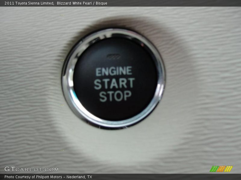 Blizzard White Pearl / Bisque 2011 Toyota Sienna Limited