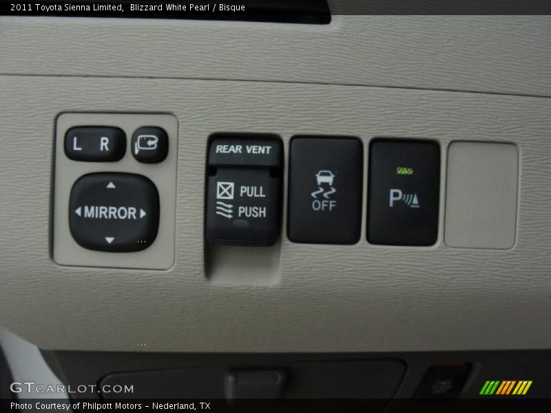 Blizzard White Pearl / Bisque 2011 Toyota Sienna Limited