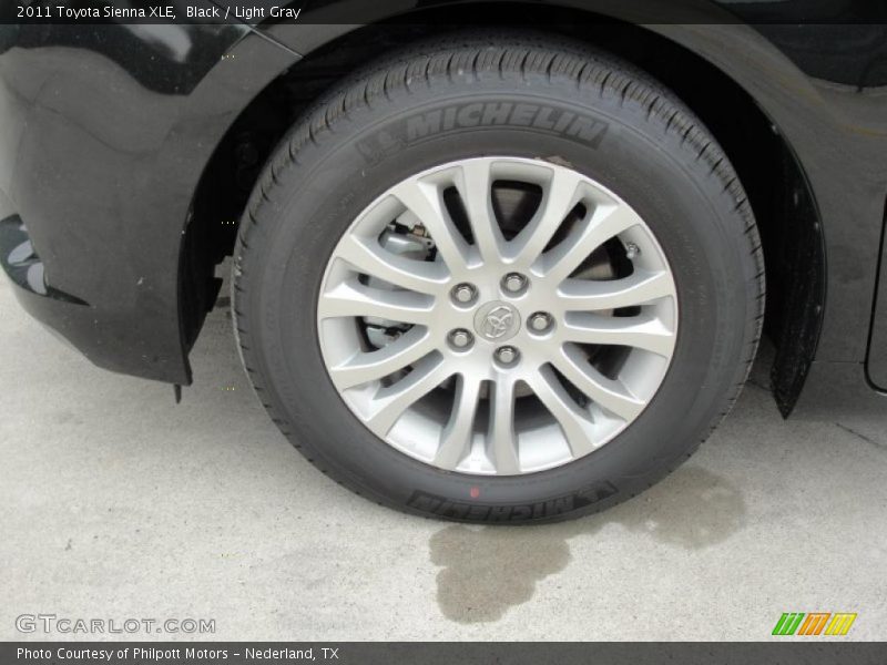  2011 Sienna XLE Wheel