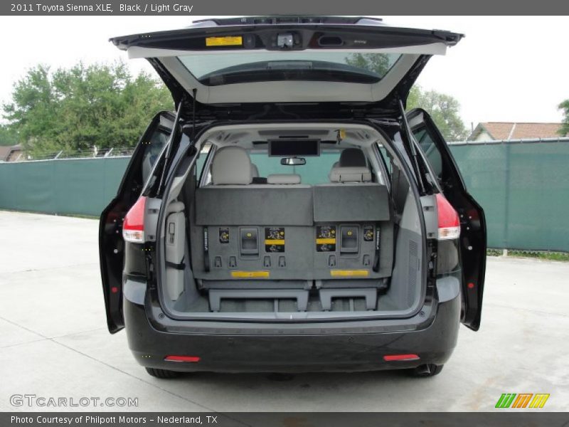 2011 Sienna XLE Trunk