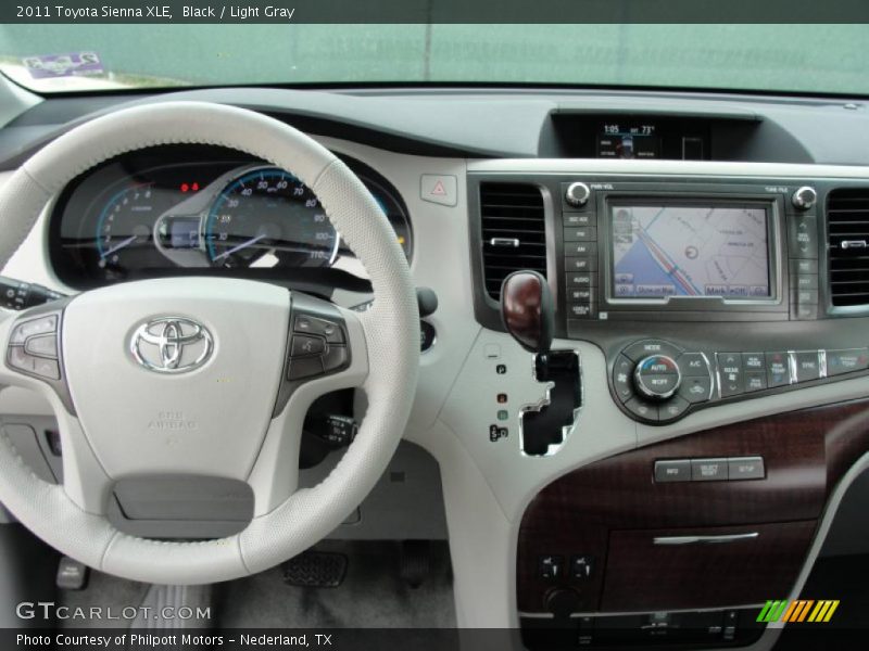 Black / Light Gray 2011 Toyota Sienna XLE