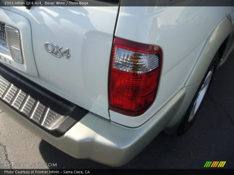 Dover White / Stone Beige 2001 Infiniti QX4 4x4