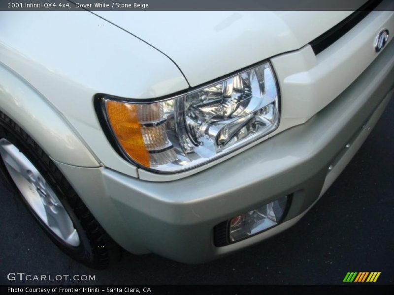 Dover White / Stone Beige 2001 Infiniti QX4 4x4