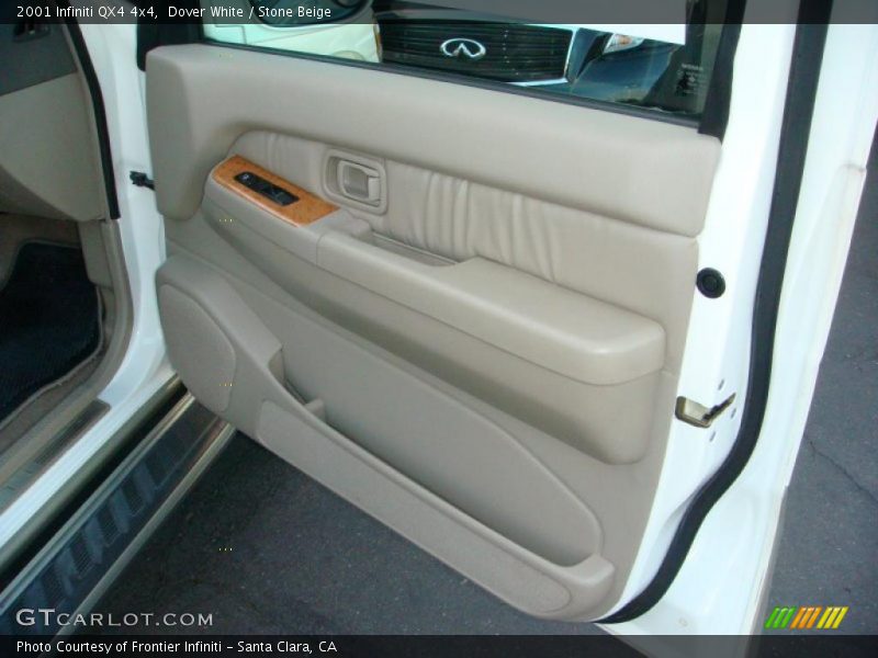 Dover White / Stone Beige 2001 Infiniti QX4 4x4