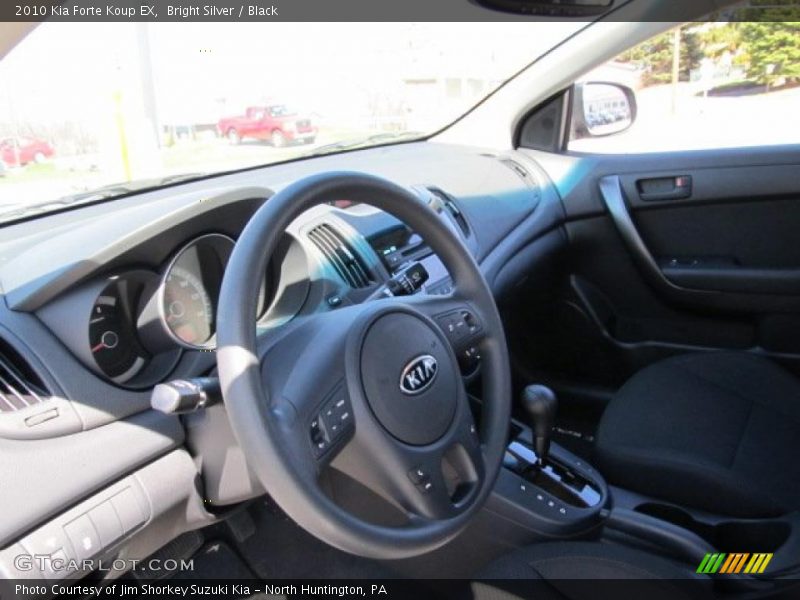Bright Silver / Black 2010 Kia Forte Koup EX