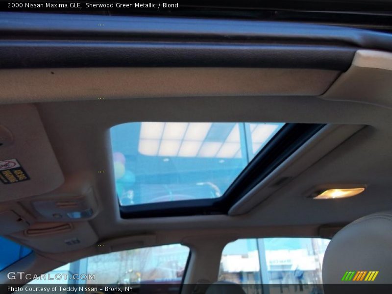 Sherwood Green Metallic / Blond 2000 Nissan Maxima GLE