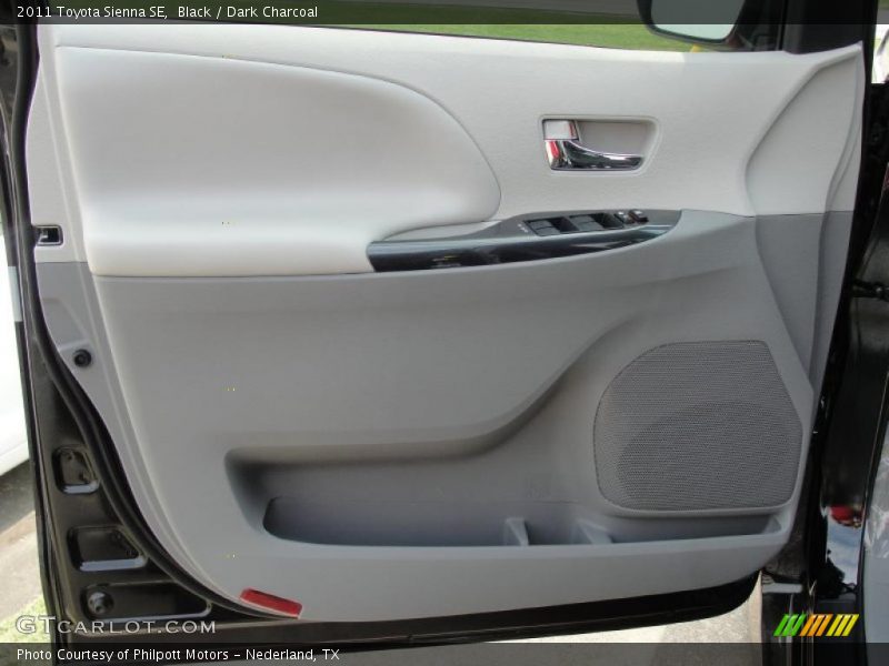 Black / Dark Charcoal 2011 Toyota Sienna SE