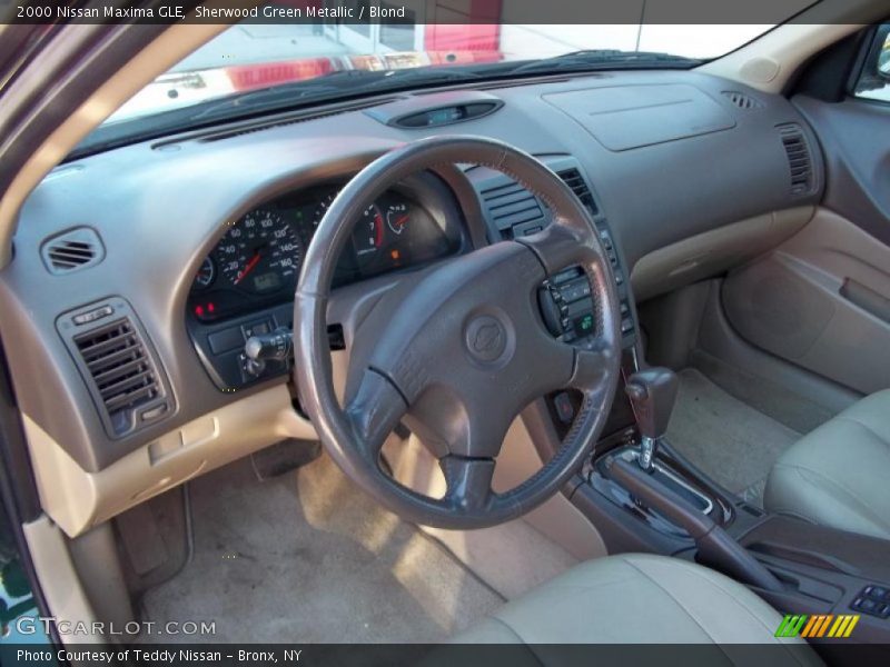 Sherwood Green Metallic / Blond 2000 Nissan Maxima GLE