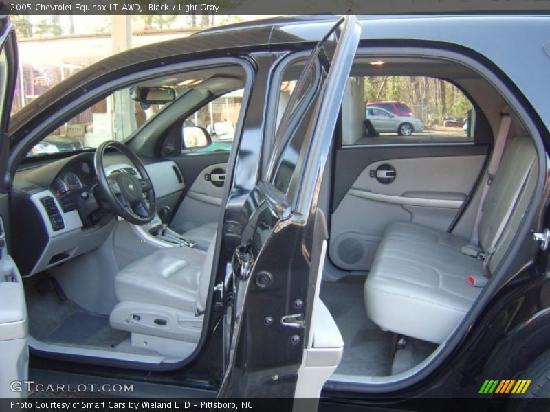 Black / Light Gray 2005 Chevrolet Equinox LT AWD