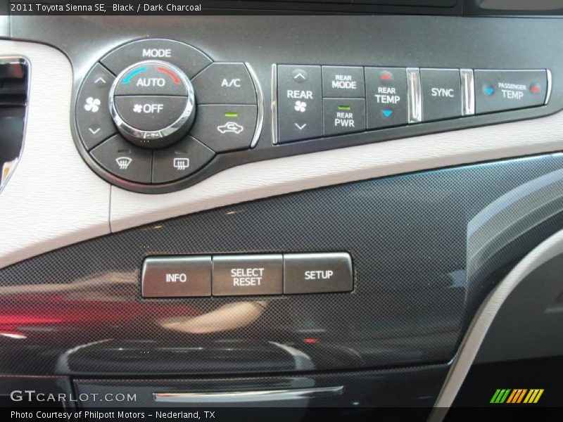 Black / Dark Charcoal 2011 Toyota Sienna SE