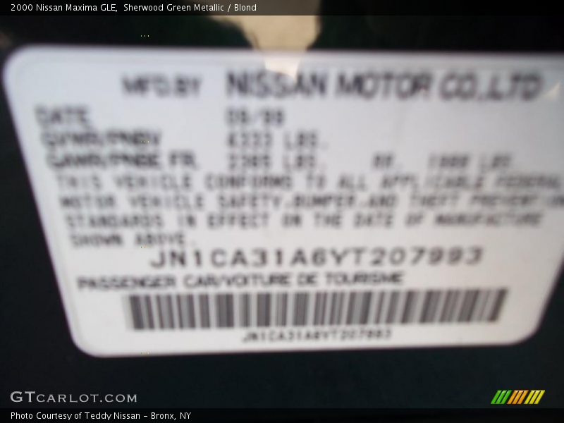 Sherwood Green Metallic / Blond 2000 Nissan Maxima GLE
