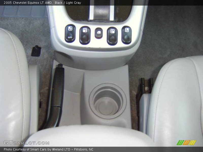 Black / Light Gray 2005 Chevrolet Equinox LT AWD