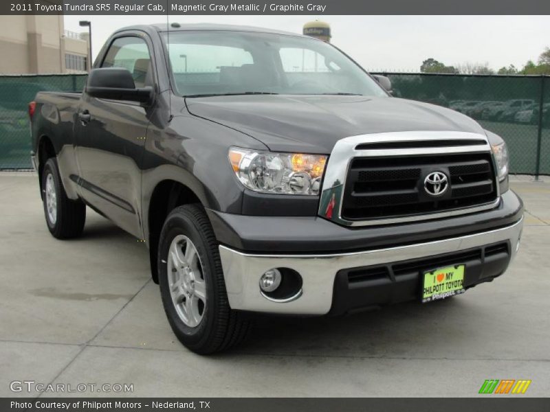 Magnetic Gray Metallic / Graphite Gray 2011 Toyota Tundra SR5 Regular Cab