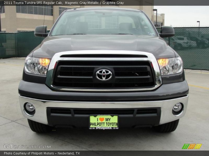 Magnetic Gray Metallic / Graphite Gray 2011 Toyota Tundra SR5 Regular Cab