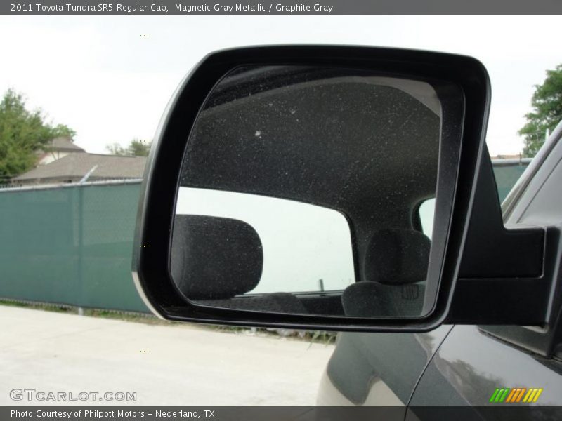 Magnetic Gray Metallic / Graphite Gray 2011 Toyota Tundra SR5 Regular Cab