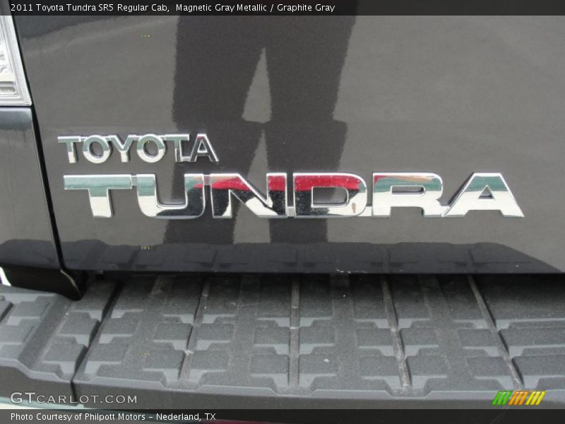  2011 Tundra SR5 Regular Cab Logo