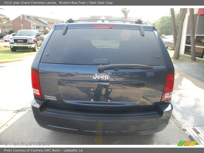 Modern Blue Pearl / Dark Slate Gray 2010 Jeep Grand Cherokee Laredo