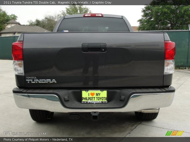 Magnetic Gray Metallic / Graphite Gray 2011 Toyota Tundra TSS Double Cab