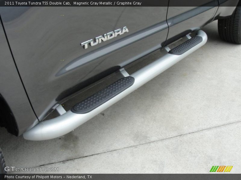 Magnetic Gray Metallic / Graphite Gray 2011 Toyota Tundra TSS Double Cab