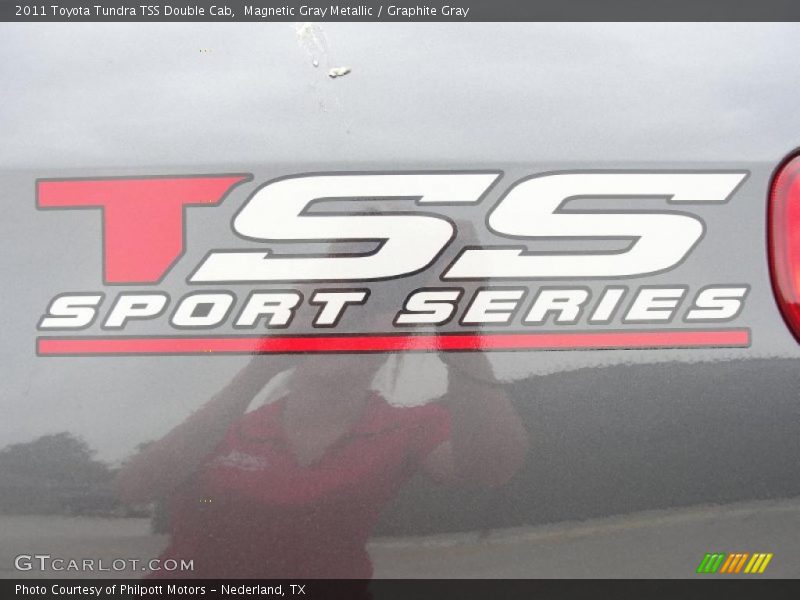  2011 Tundra TSS Double Cab Logo