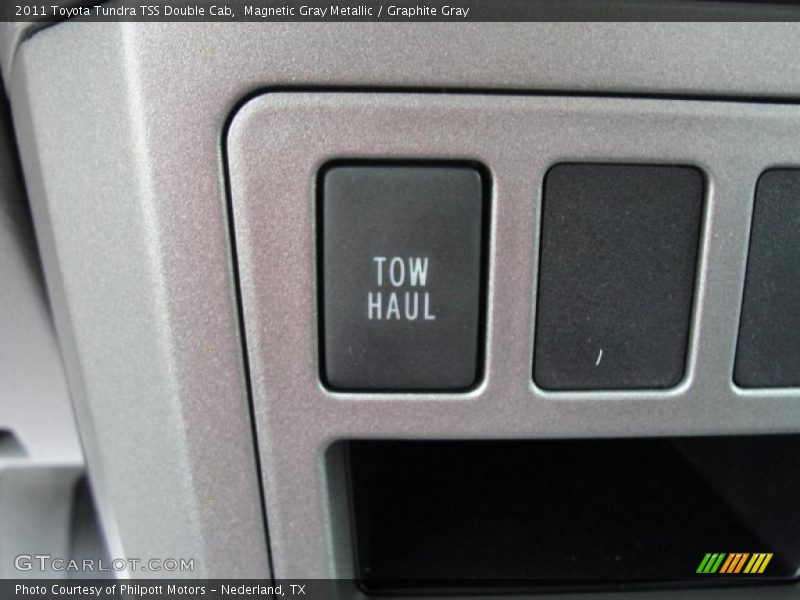 Magnetic Gray Metallic / Graphite Gray 2011 Toyota Tundra TSS Double Cab