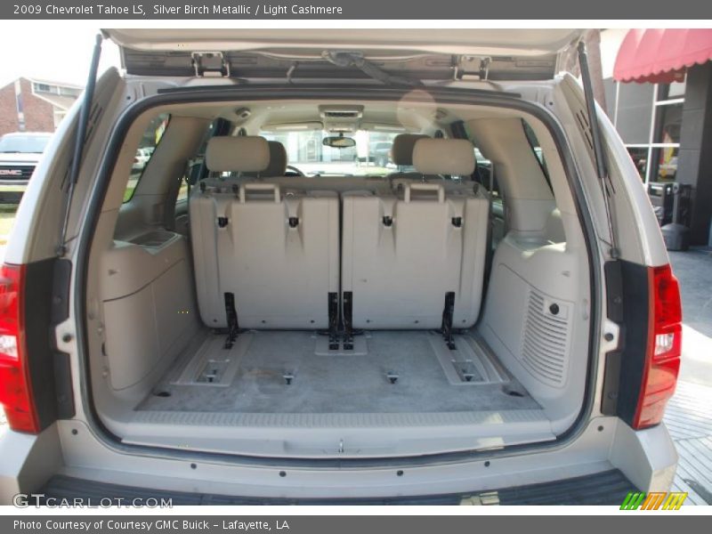 Silver Birch Metallic / Light Cashmere 2009 Chevrolet Tahoe LS