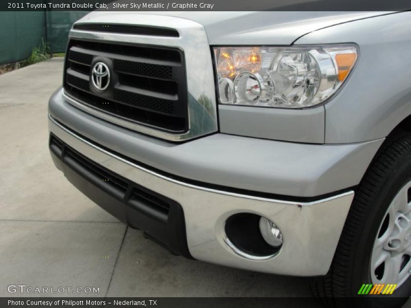 Silver Sky Metallic / Graphite Gray 2011 Toyota Tundra Double Cab