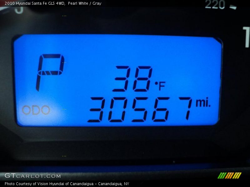 Pearl White / Gray 2010 Hyundai Santa Fe GLS 4WD