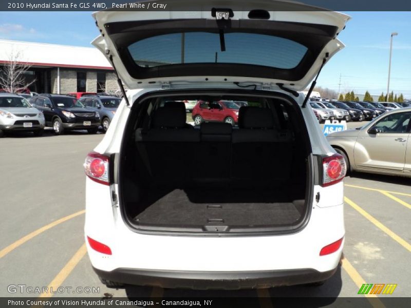 Pearl White / Gray 2010 Hyundai Santa Fe GLS 4WD