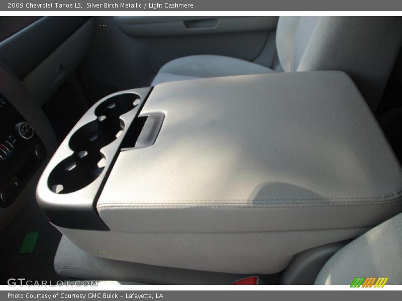 Silver Birch Metallic / Light Cashmere 2009 Chevrolet Tahoe LS