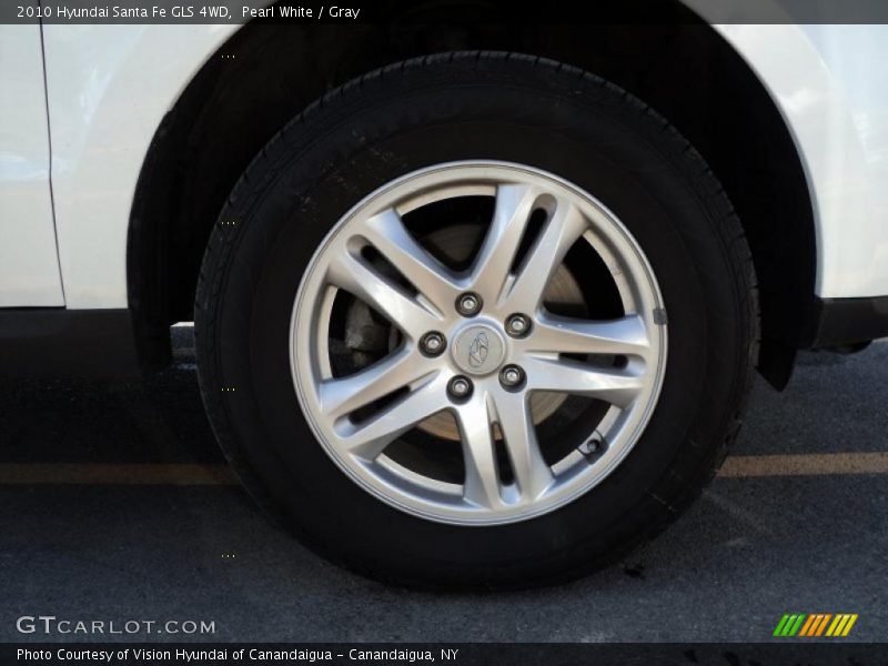 Pearl White / Gray 2010 Hyundai Santa Fe GLS 4WD