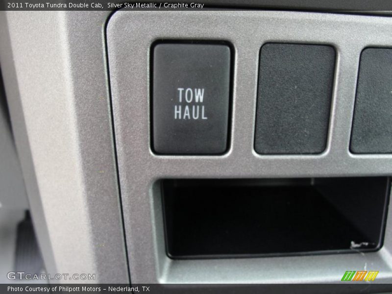 Silver Sky Metallic / Graphite Gray 2011 Toyota Tundra Double Cab