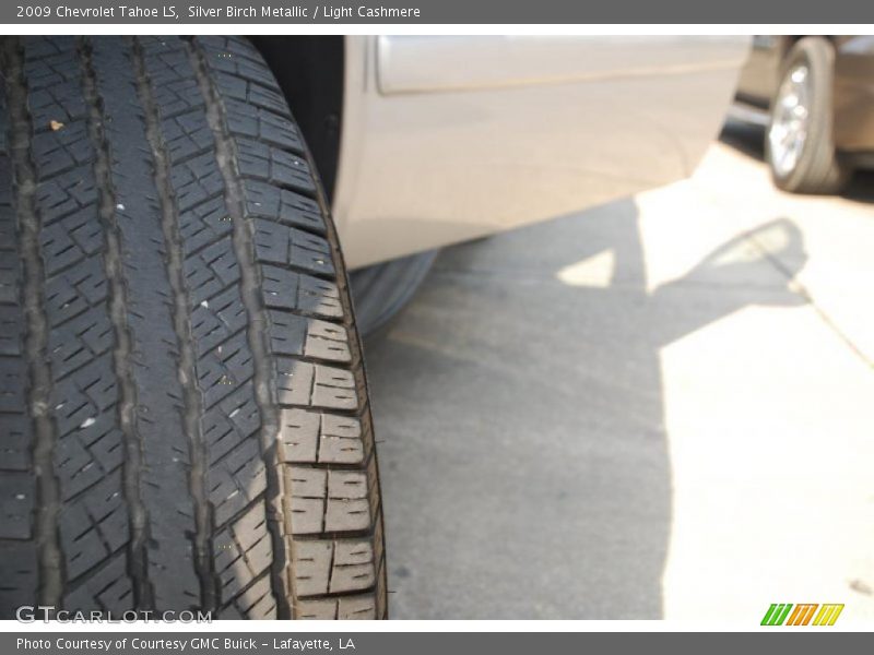 Silver Birch Metallic / Light Cashmere 2009 Chevrolet Tahoe LS