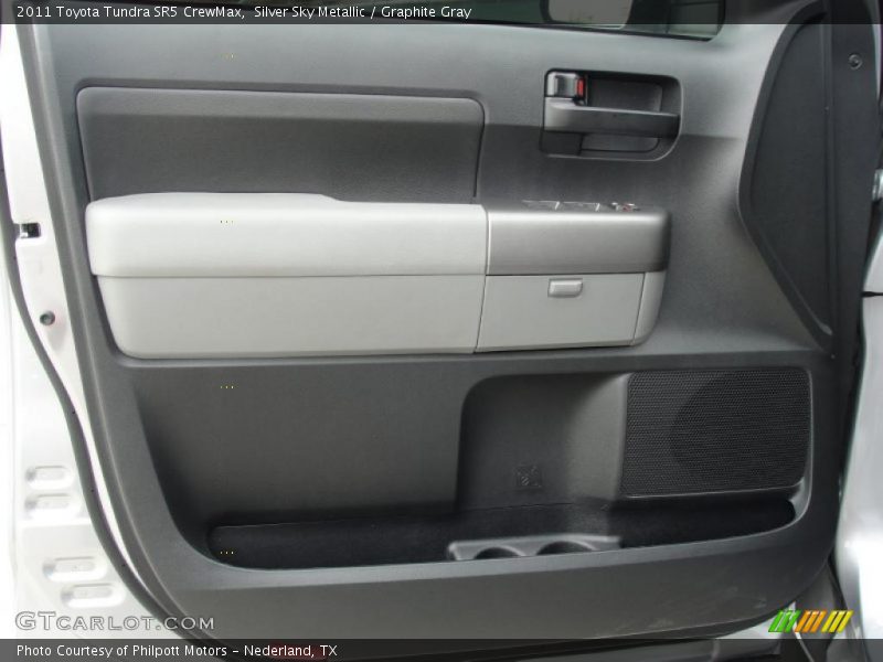 Silver Sky Metallic / Graphite Gray 2011 Toyota Tundra SR5 CrewMax