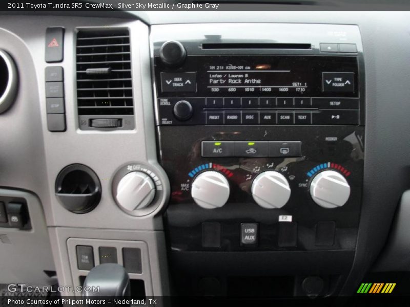 Silver Sky Metallic / Graphite Gray 2011 Toyota Tundra SR5 CrewMax