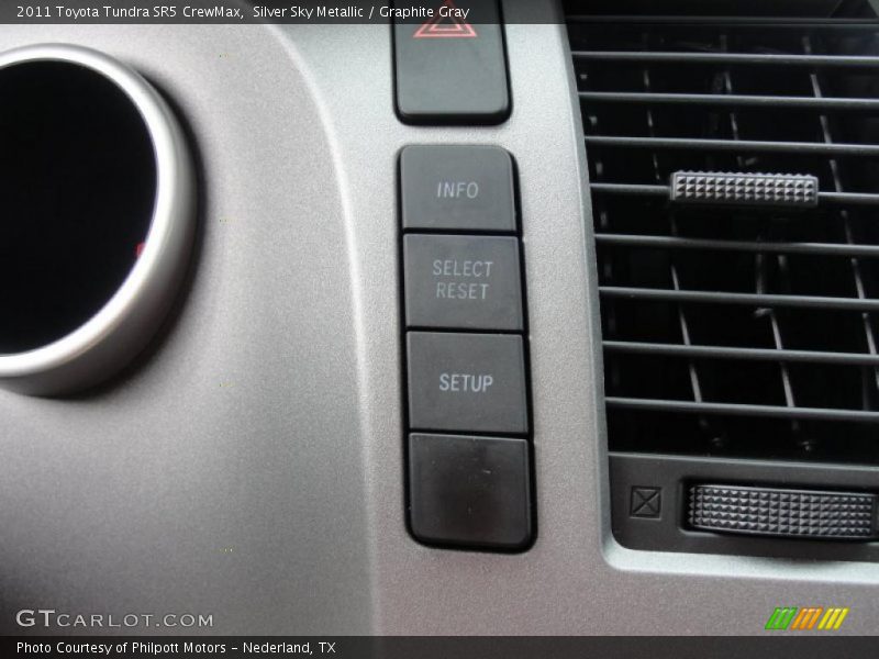 Silver Sky Metallic / Graphite Gray 2011 Toyota Tundra SR5 CrewMax