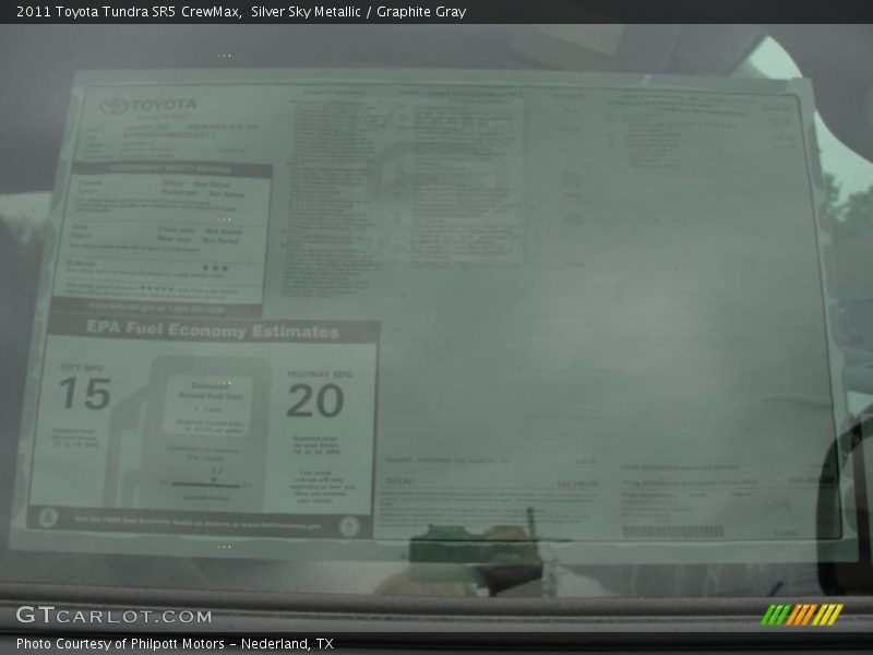 Silver Sky Metallic / Graphite Gray 2011 Toyota Tundra SR5 CrewMax